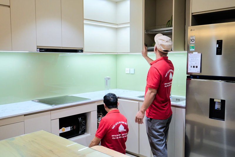Đơn vị thi công lắp đặt và nghiệm thu là bước cuối trong quy trình thiết kế nội thất